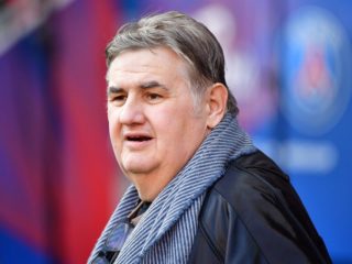 Pierre Ménès au Parc des Princes lors d'un match du PSG